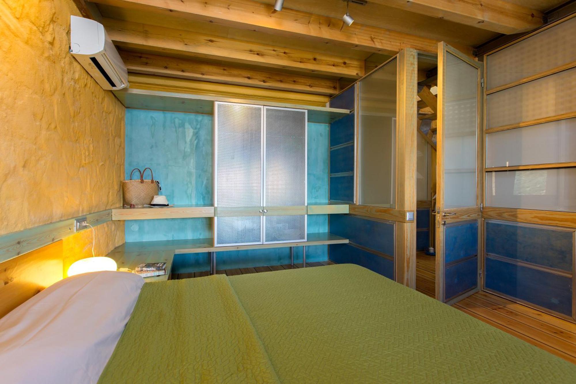 Beachfront Ravdoucha Epavlis Eleni Villa - Pool, Hot Tub, Gym, Sauna, Private Parking, Wifi Chania  Exterior photo