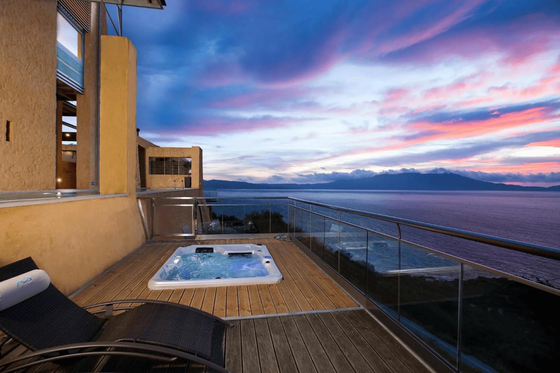 Beachfront Ravdoucha Epavlis Eleni Villa - Pool, Hot Tub, Gym, Sauna, Private Parking, Wifi Chania  Exterior photo